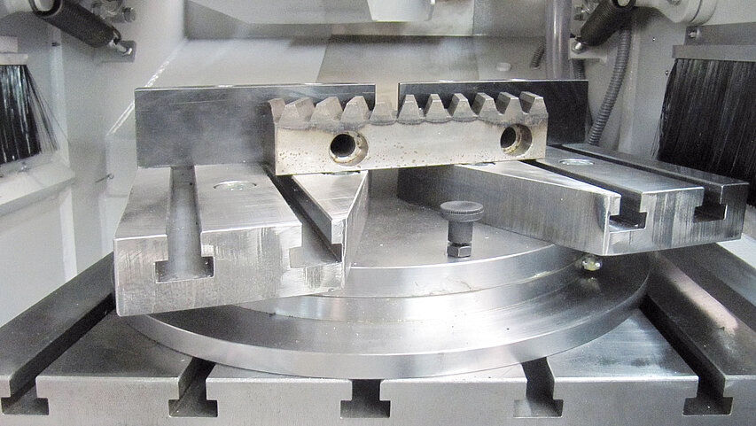 MN-350A1 - Sonderspanneinrichtung