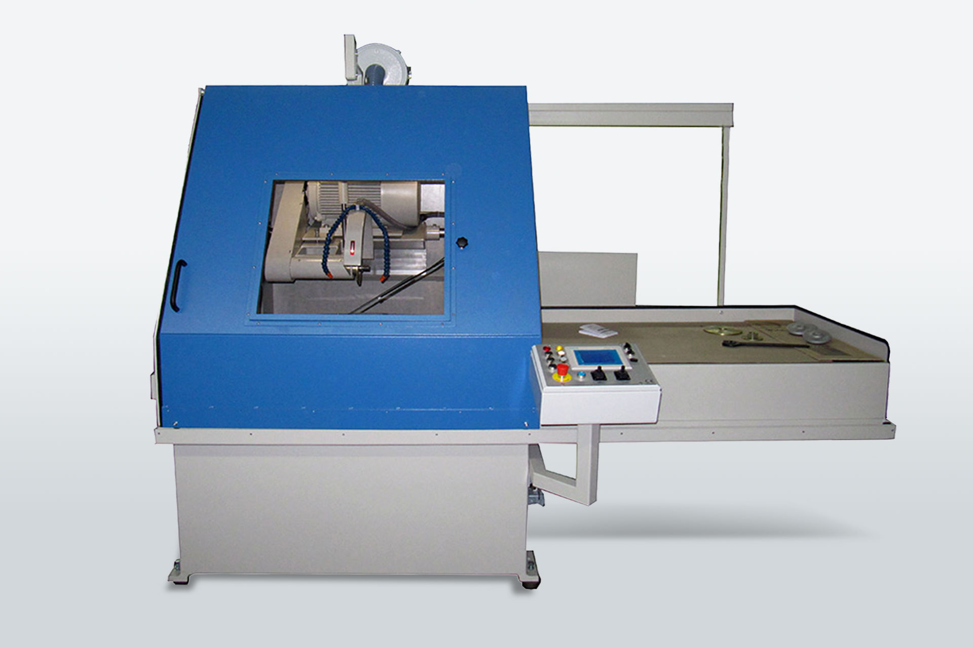 Ortsfeste Nasstrennmaschinen für mittlere und große Werkstücke: Serie CN-600 A3